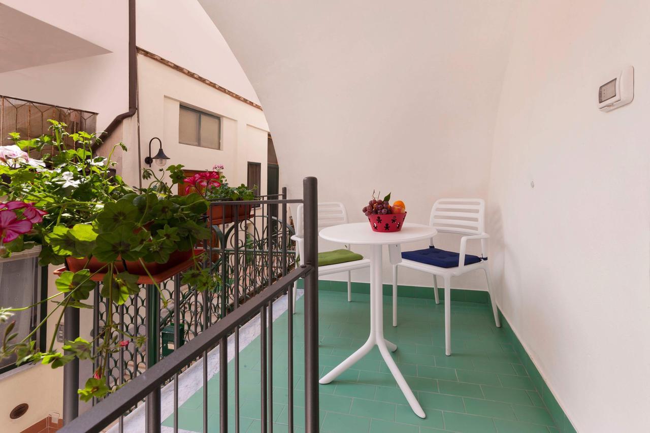 Suite Home Sorrent Exterior foto